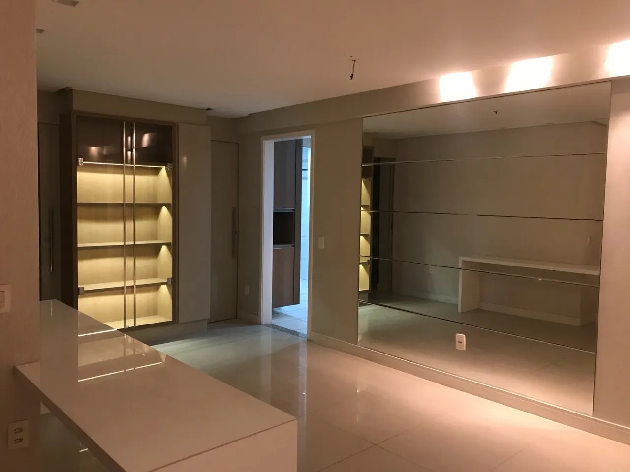 Imagem Apartamento com 3 Quartos à Venda, 106 m²em Mucuripe - Fortaleza