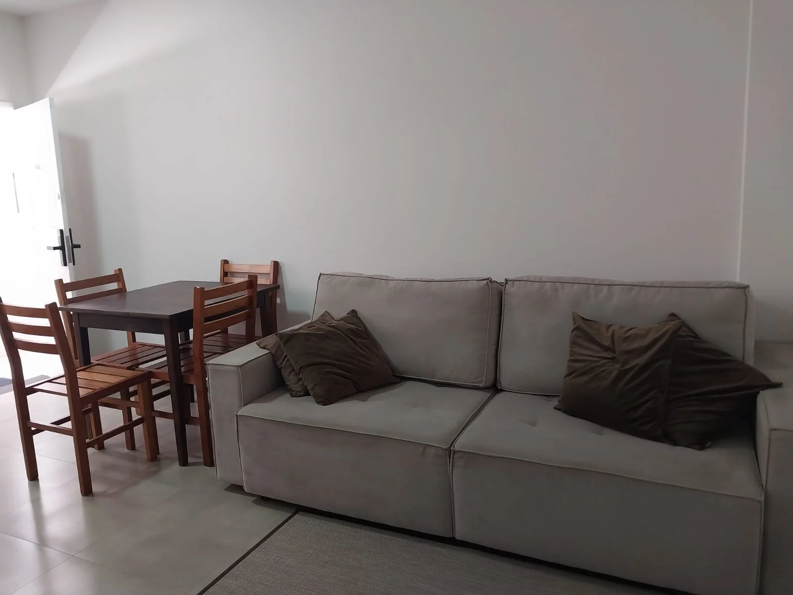 Imagem Apartamento com 2 Quartos à Venda, 75 m²em Centro - Balneário Camboriú