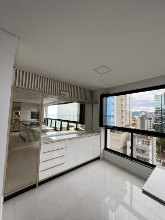Imagem Apartamento com 3 Quartos à Venda, 17.654 m² em Balneário Perequê - Porto Belo Imagem Apartamento com 3 Quartos à Venda, 17.654 m² em Balneário Perequê - Porto Belo