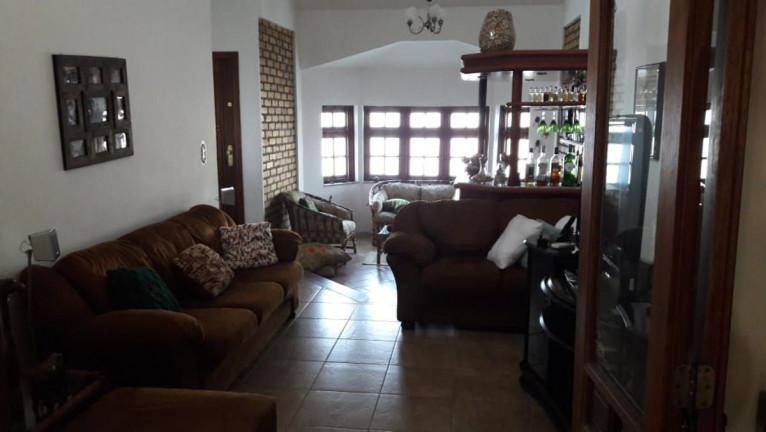 Imagem Casa com 4 Quartos à Venda, 268 m² em Cristo Redentor - Porto Alegre