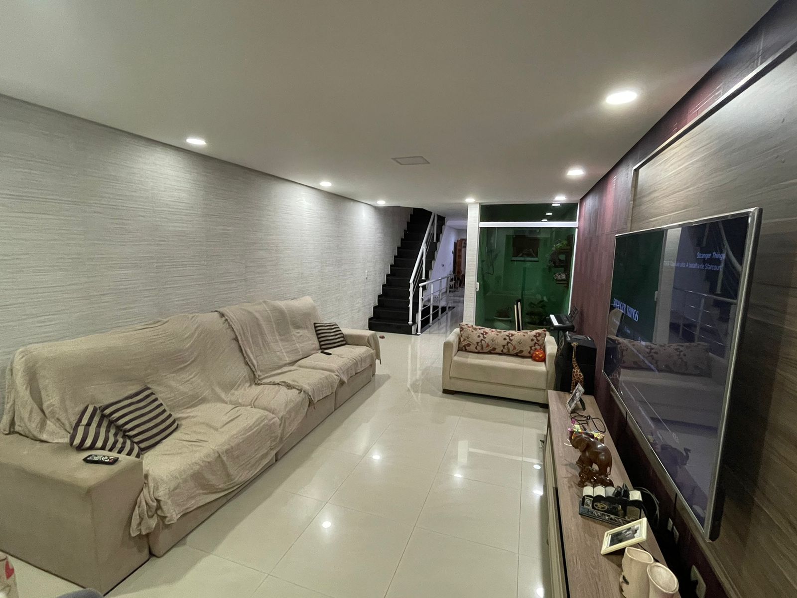 Imagem Sobrado com 3 Quartos à Venda, 250 m²em Vila Assunção - Santo André