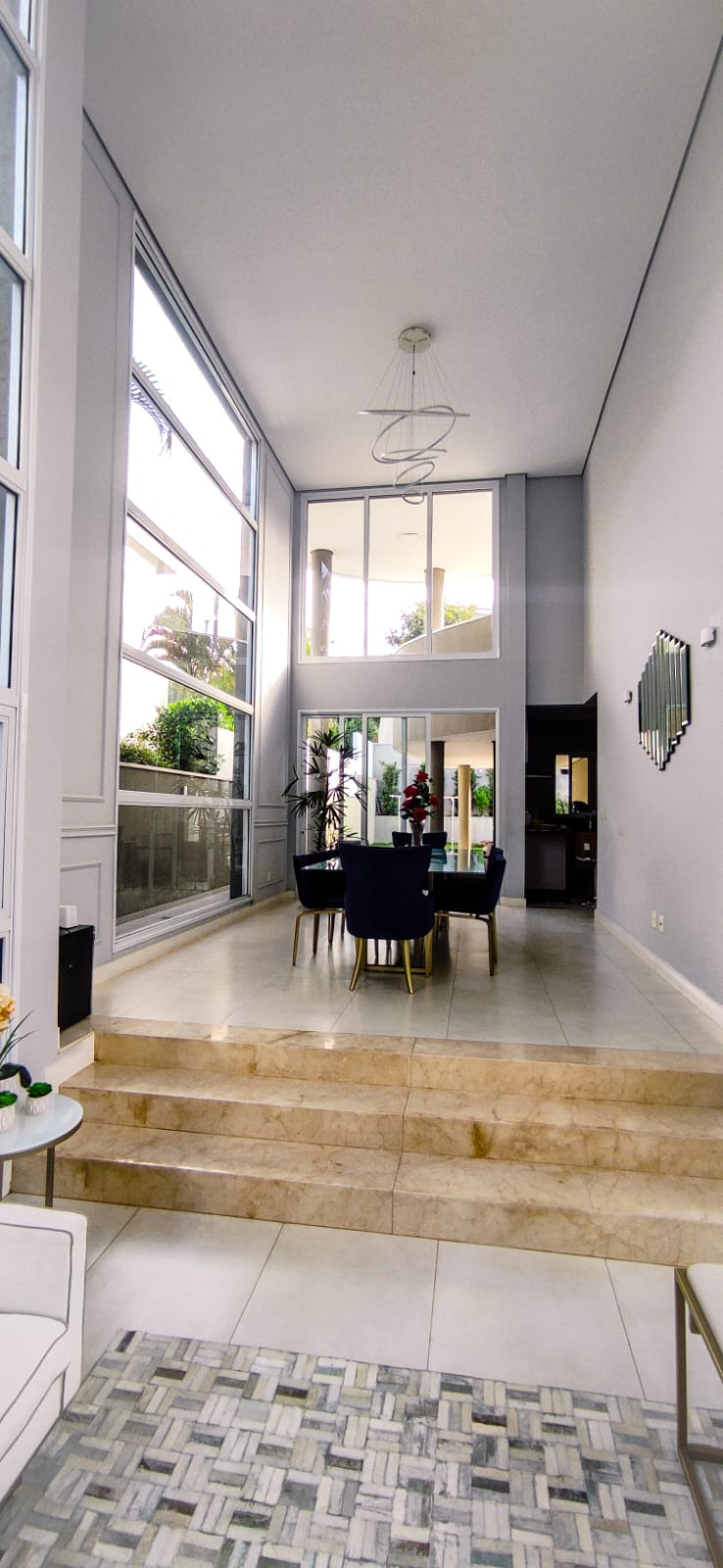 Imagem Casa de Condomínio com 3 Quartos à Venda, 340 m²em Medeiros - Jundiaí Imagem Casa de Condomínio com 3 Quartos à Venda, 340 m²em Medeiros - Jundiaí