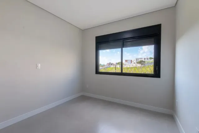 Imagem Casa de Condomínio com 4 Quartos à Venda, 255 m²em Loteamento Vale Azul I - Jundiaí
