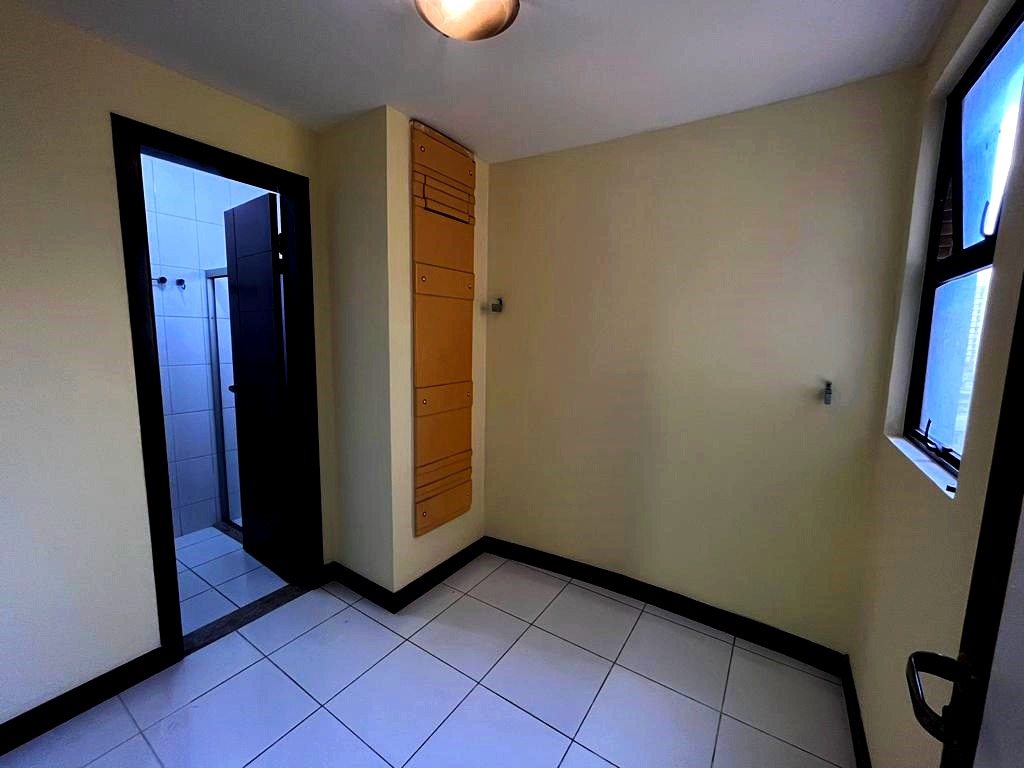 Imagem Apartamento com 4 Quartos à Venda, 266 m²em Nazaré - Belém Imagem Apartamento com 4 Quartos à Venda, 266 m²em Nazaré - Belém