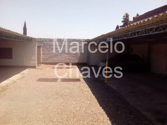 Imagem Casa com 3 Quartos à Venda, 250 m² em Medianeira - Porto Alegre Imagem Casa com 3 Quartos à Venda, 250 m² em Medianeira - Porto Alegre