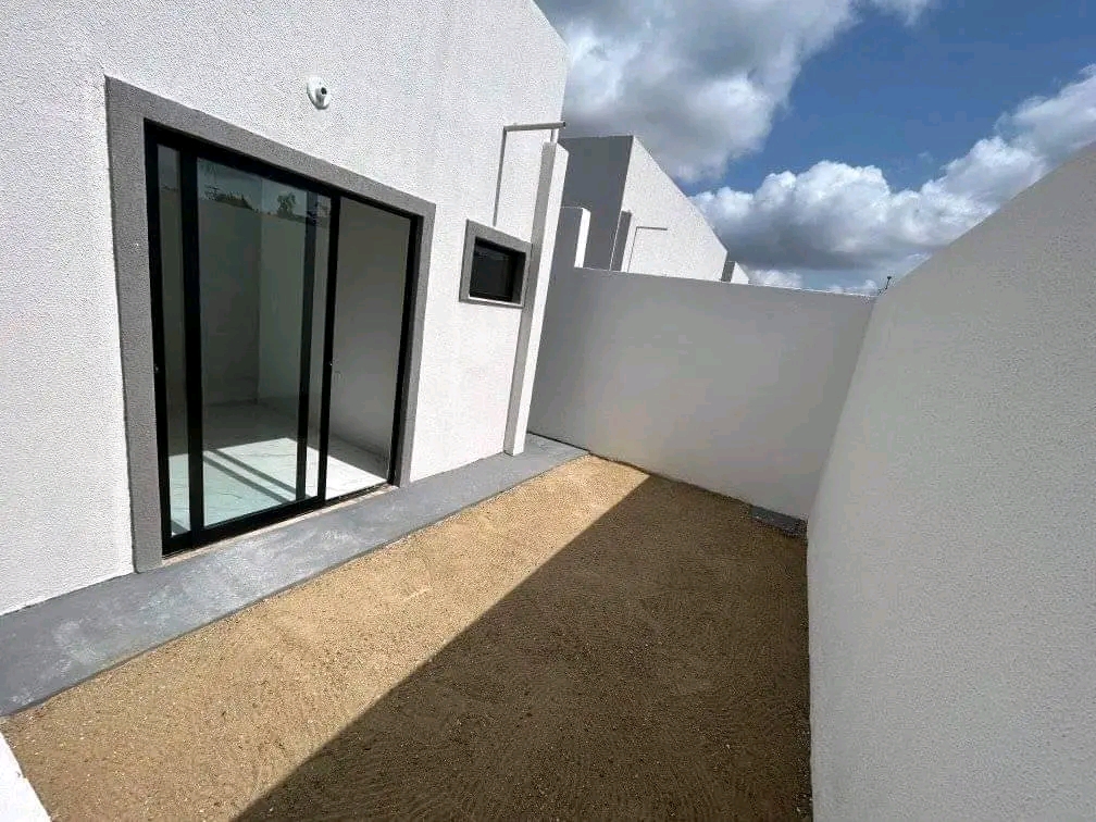 Imagem Casa com 3 Quartos à Venda, 92 m²em Centro - Eusebio 