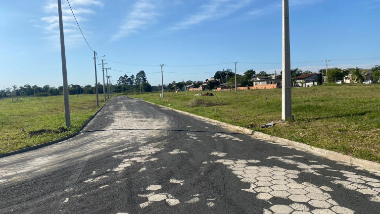 Imagem Terreno à Venda, 360 m² em Santa Cruz - Forquilhinha