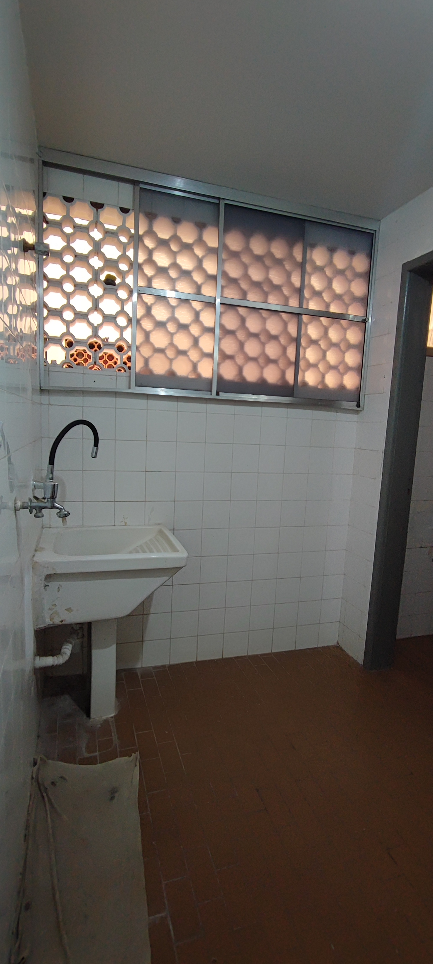 Imagem Apartamento com 2 Quartos para Alugar, 78 m²em Centro - Campo Grande