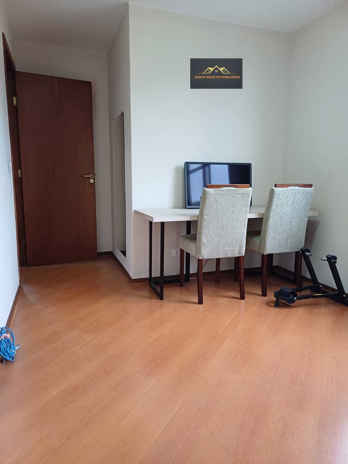 Imagem Apartamento com 4 Quartos à Venda, 147 m²em Portão - Curitiba