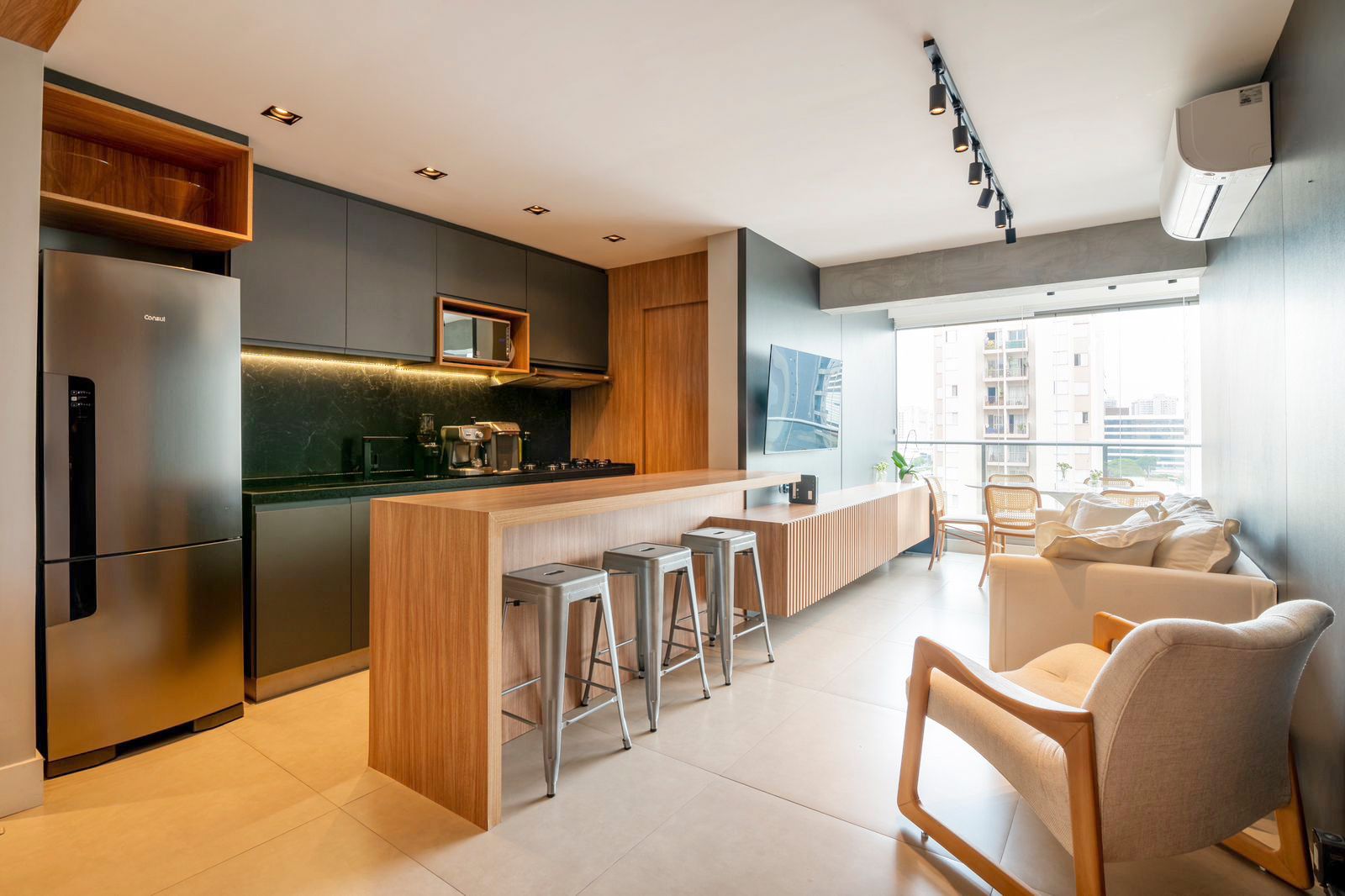 Imagem Apartamento com 2 Quartos à Venda, 72 m²em Campo Belo - São Paulo