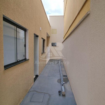 Imagem Casa com 2 Quartos à Venda, 75 m² em Setor Faiçalville - Goiânia Imagem Casa com 2 Quartos à Venda, 75 m² em Setor Faiçalville - Goiânia