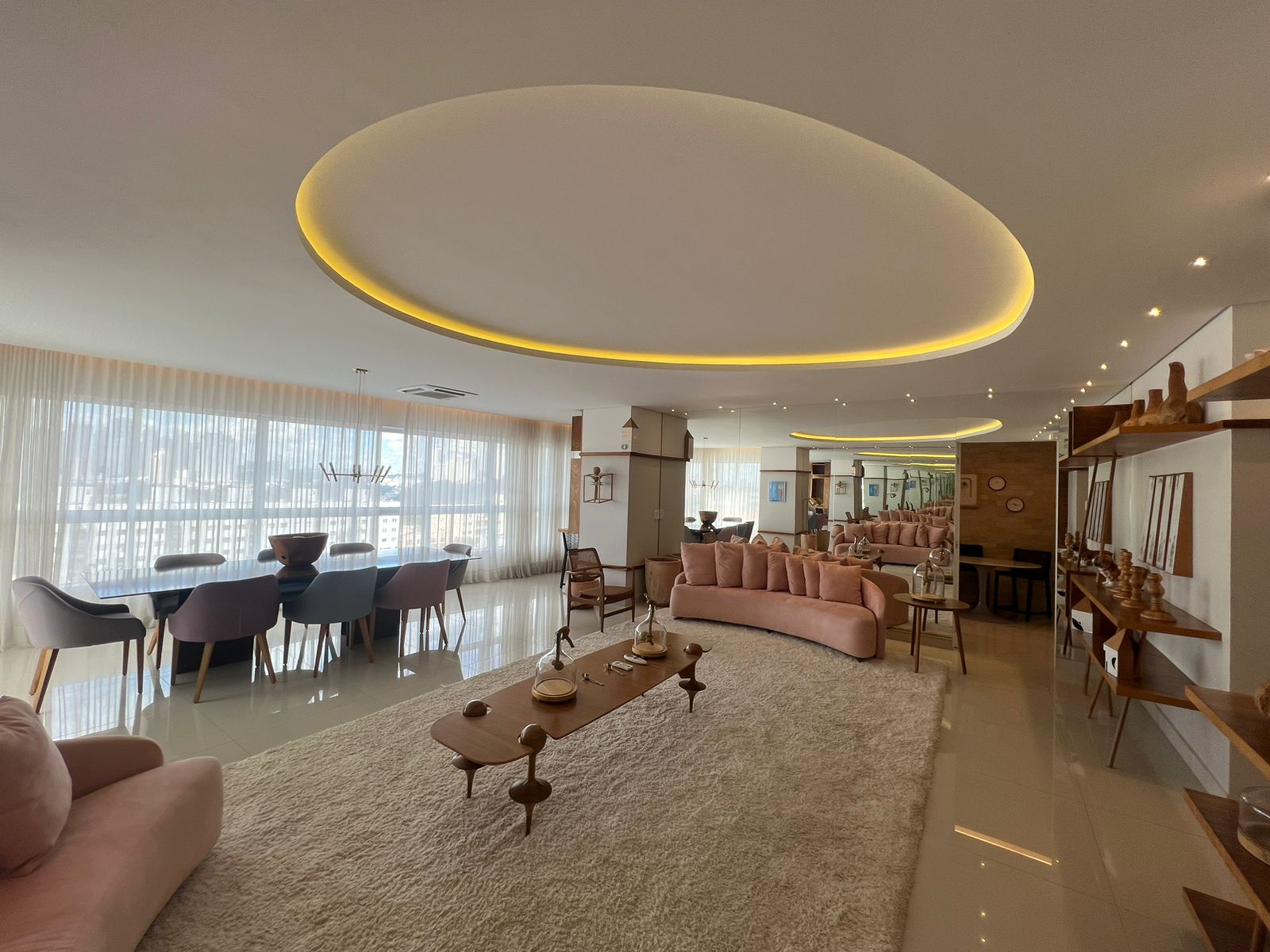Apartamento com 3 Quartos à Venda, 178 m²em Setor Marista - Goiânia