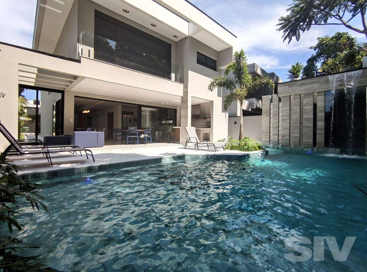 Imagem Sobrado com 5 Quartos à Venda, 370 m²em Riviera de São Lourenço - BERTIOGA