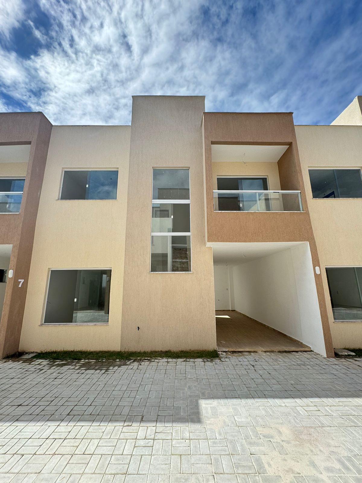 Imagem Casa de Condomínio com 3 Quartos à Venda, 105 m²em Ipitanga - Lauro de Freitas Imagem Casa de Condomínio com 3 Quartos à Venda, 105 m²em Ipitanga - Lauro de Freitas