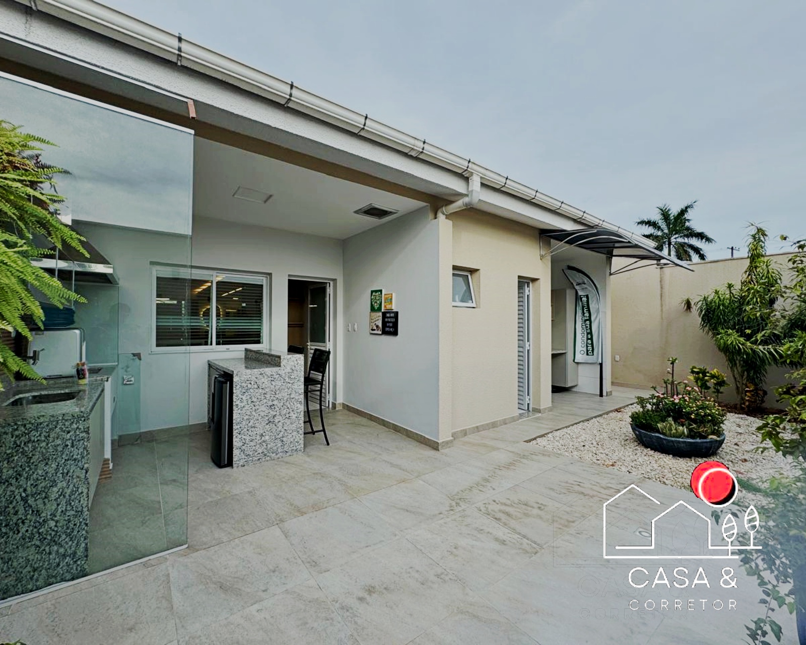 Imagem Casa de Condomínio com 3 Quartos à Venda, 258 m²em Flores - Manaus