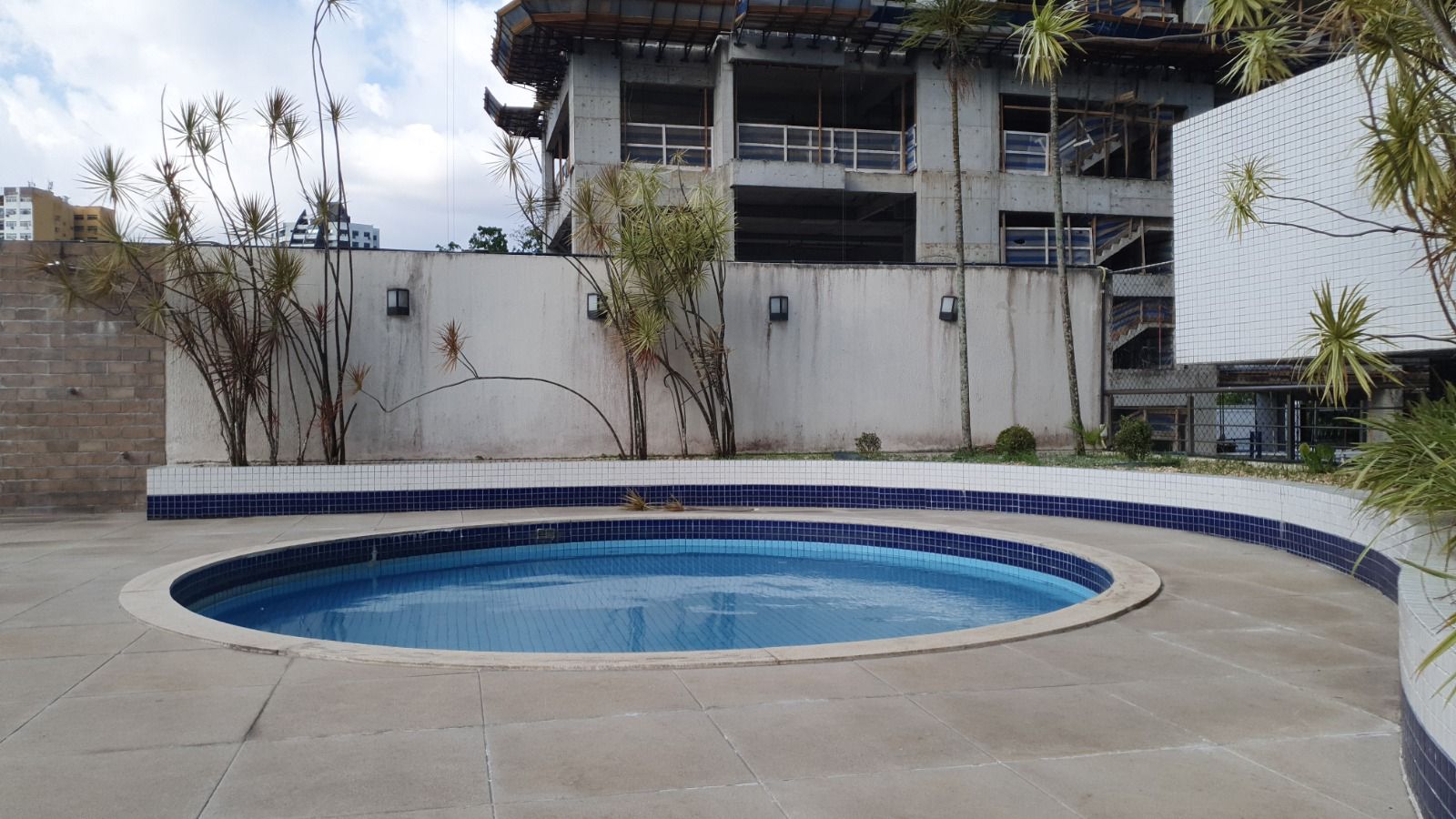 Imagem Apartamento com 4 Quartos à Venda, 178 m²em Batista Campos - Belém
