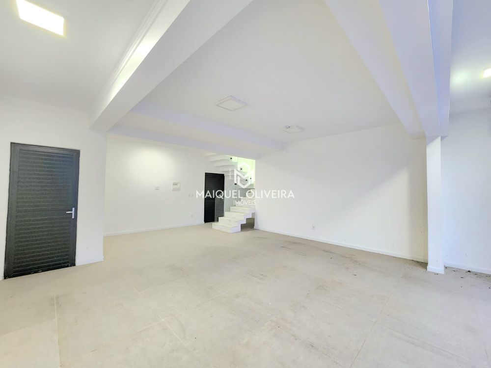 Imagem Casa de Condomínio com 3 Quartos para Alugar, 300 m²em Tomazetti - Santa Maria Imagem Casa de Condomínio com 3 Quartos para Alugar, 300 m²em Tomazetti - Santa Maria