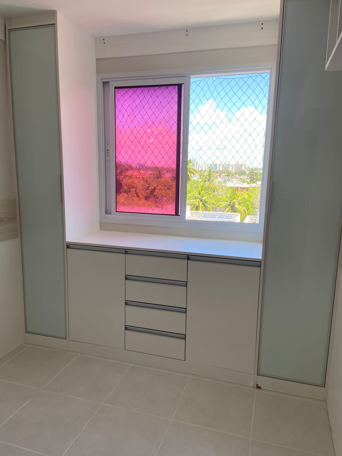 Imagem Apartamento com 2 Quartos para Alugar, em Buraquinho - Lauro de Freitas Imagem Apartamento com 2 Quartos para Alugar, em Buraquinho - Lauro de Freitas