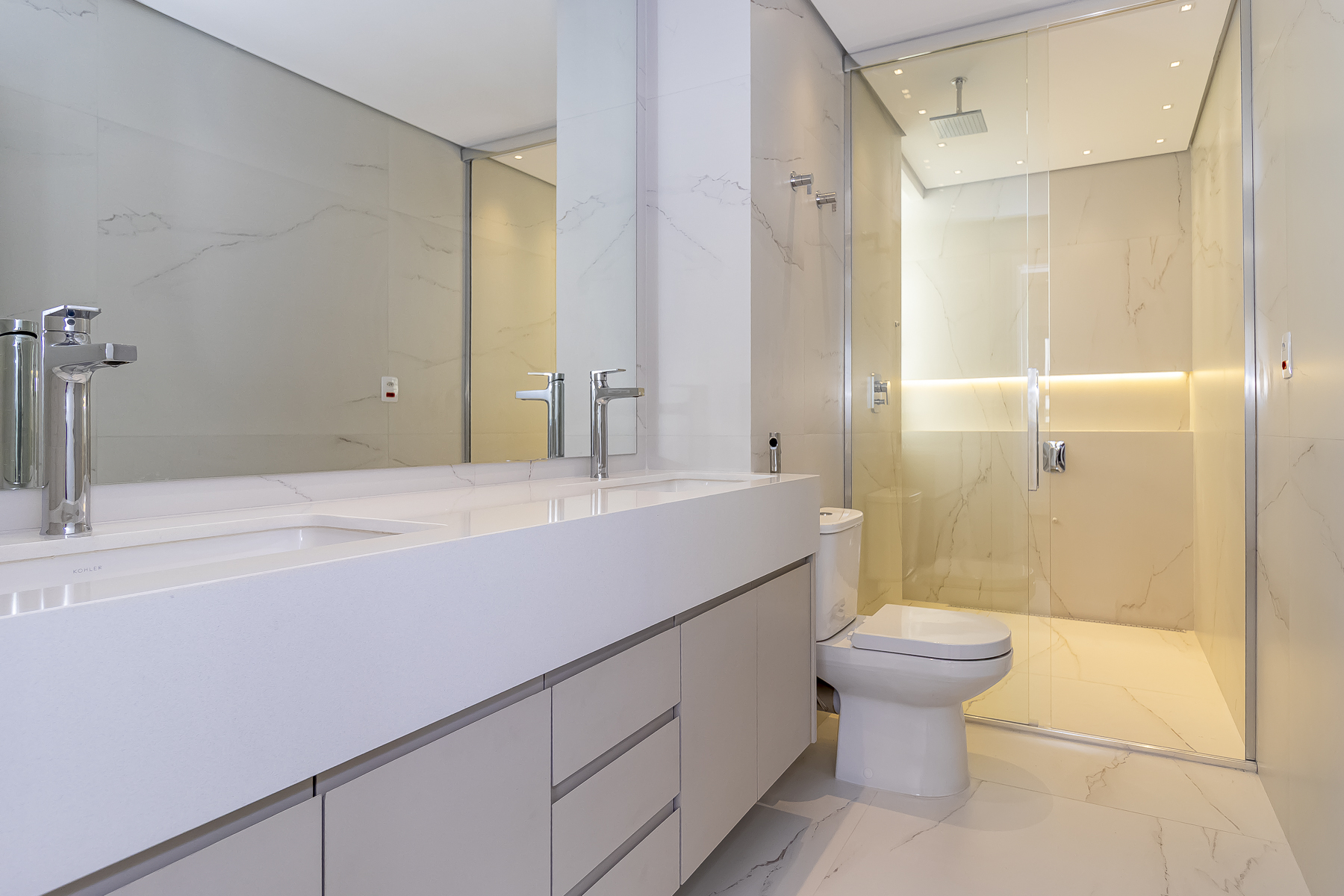 Imagem Apartamento à Venda, 213 m² em Cerqueira César - São Paulo Imagem Apartamento à Venda, 213 m² em Cerqueira César - São Paulo