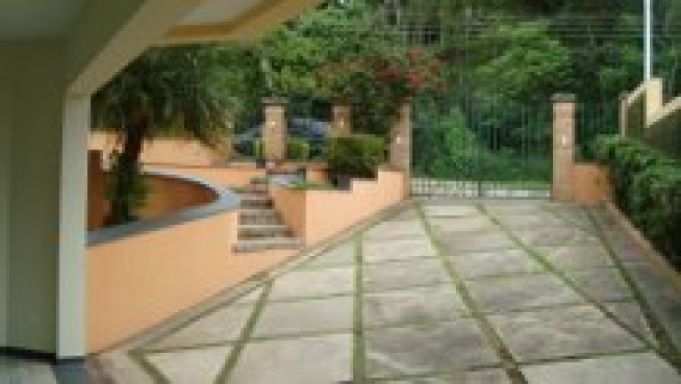 Imagem Sobrado com 4 Quartos à Venda, 418 m² em Condomínio Flamboyant-B - Atibaia