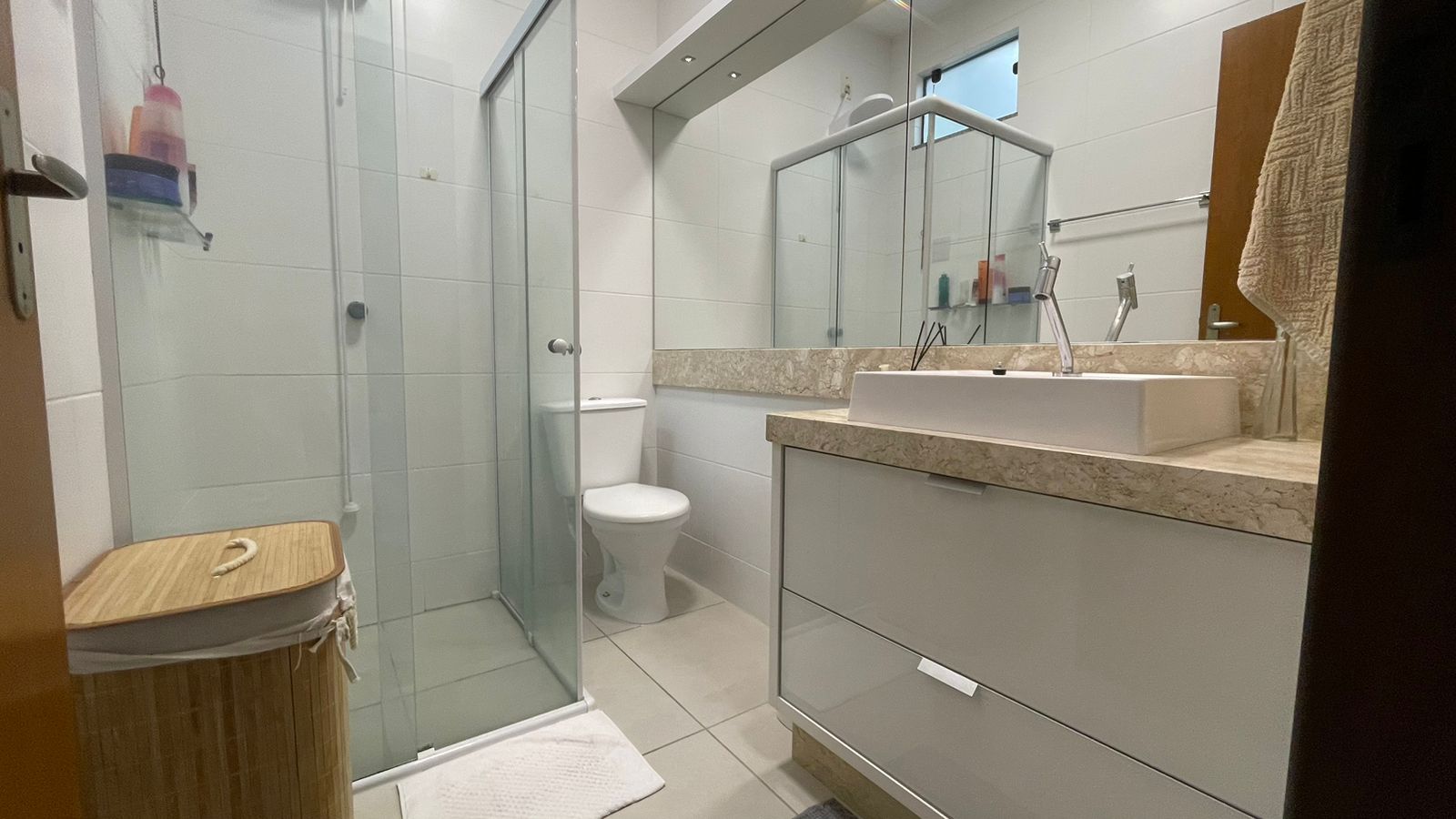 Imagem Sobrado com 2 Quartos à Venda, 84 m²em Guanabara - Joinville
