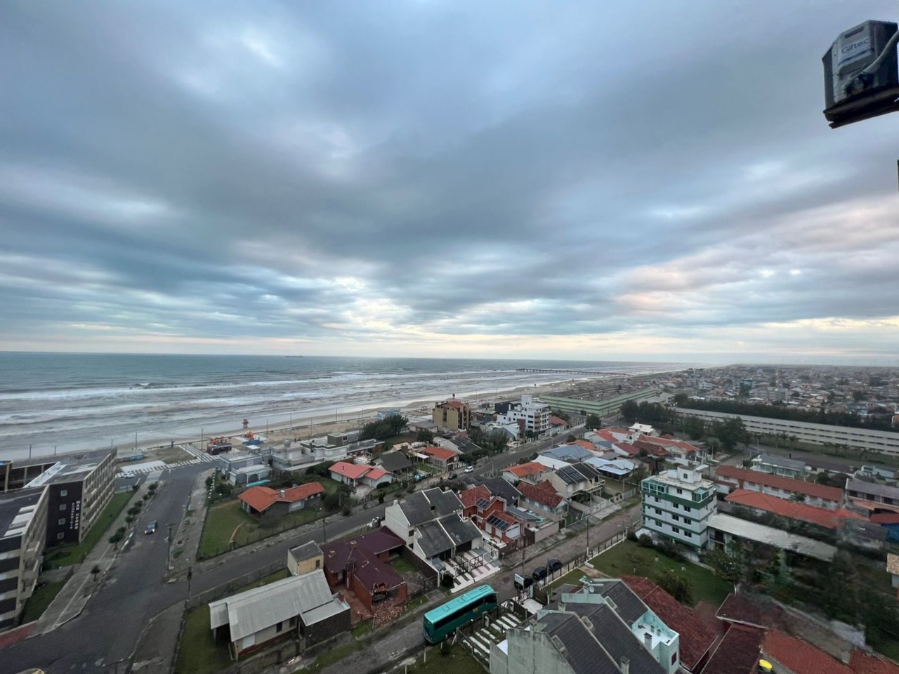 Imagem Apartamento com 2 Quartos à Venda, 60 m²em Centro - Tramandaí