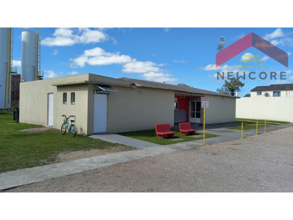 Imagem Casa de Condomínio com 2 Quartos à Venda, 54 m² em Fragata - Pelotas