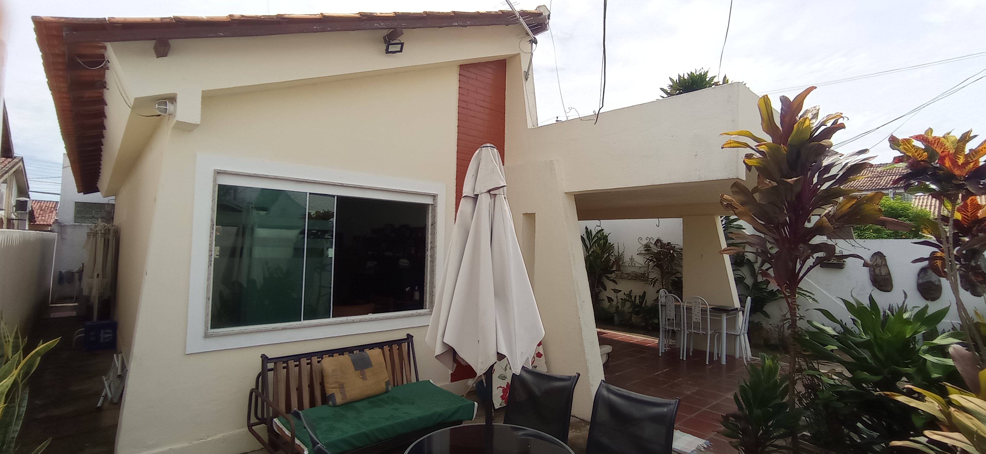 Imagem Casa de Condomínio com 3 Quartos à Venda, 75 m²em Parque Califórnia - Campos dos Goytacazes
