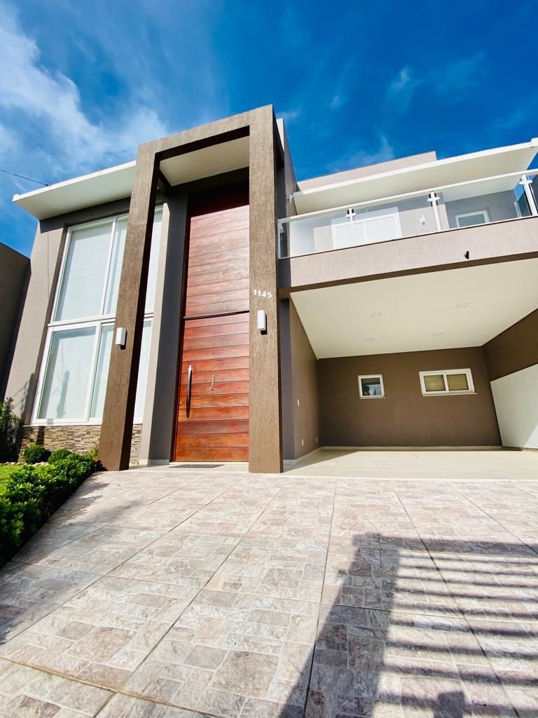 Imagem Sobrado com 3 Quartos à Venda, 360 m²em Atlântida Sul - Osório