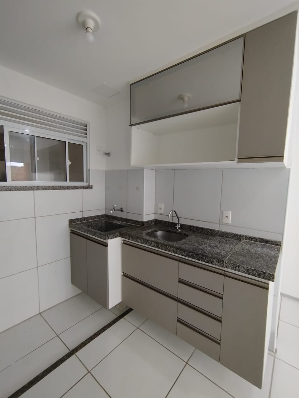 Imagem Apartamento com 2 Quartos à Venda, 44 m²em Prefeito José Walter - Fortaleza