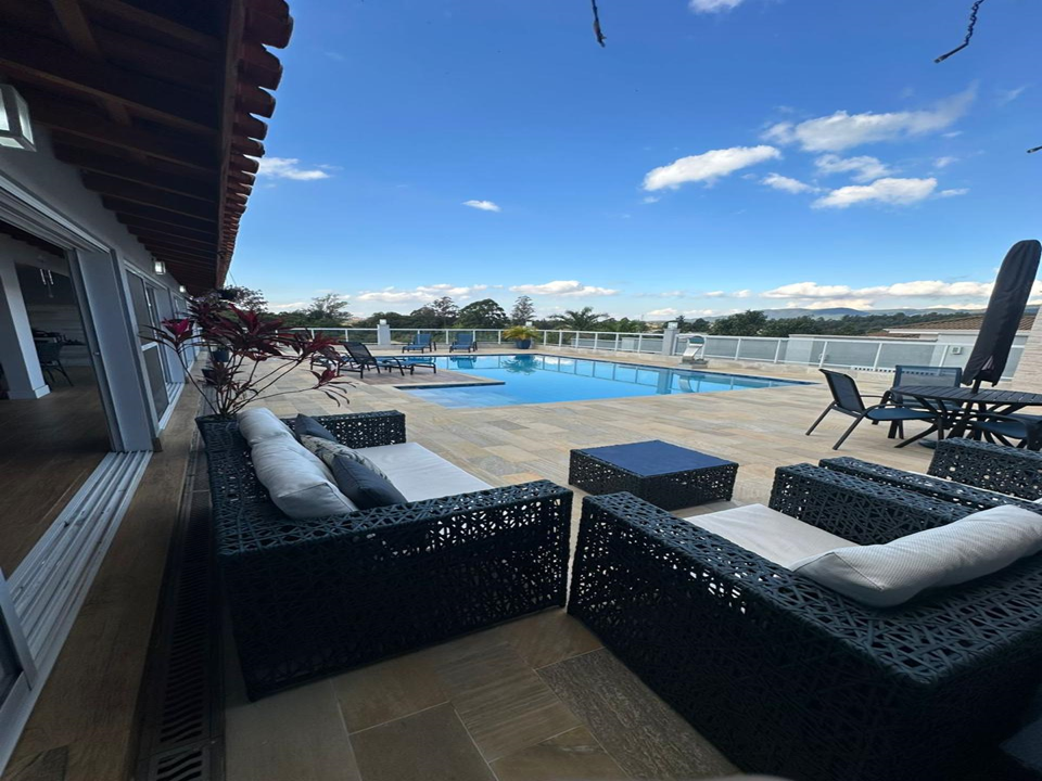 Casa de Condomínio com 3 Quartos à Venda, 435 m² em Medeiros - Jundiaí
