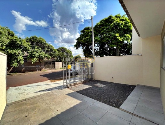 Imagem Casa com 3 Quartos à Venda, 88 m²em Parque Residencial Aeroporto - Maringá
