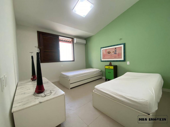 Imagem Casa com 9 Quartos à Venda, 500 m² em Praia do Presídio - Aquiraz Imagem Casa com 9 Quartos à Venda, 500 m² em Praia do Presídio - Aquiraz
