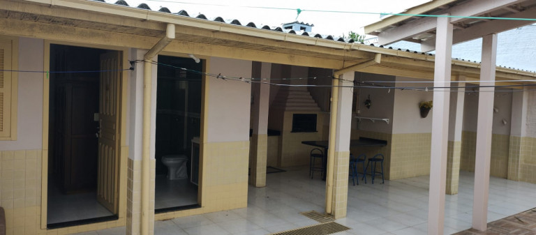 Imagem Casa com 4 Quartos à Venda, 130 m² em Balneário Rincão - Içara Imagem Casa com 4 Quartos à Venda, 130 m² em Balneário Rincão - Içara