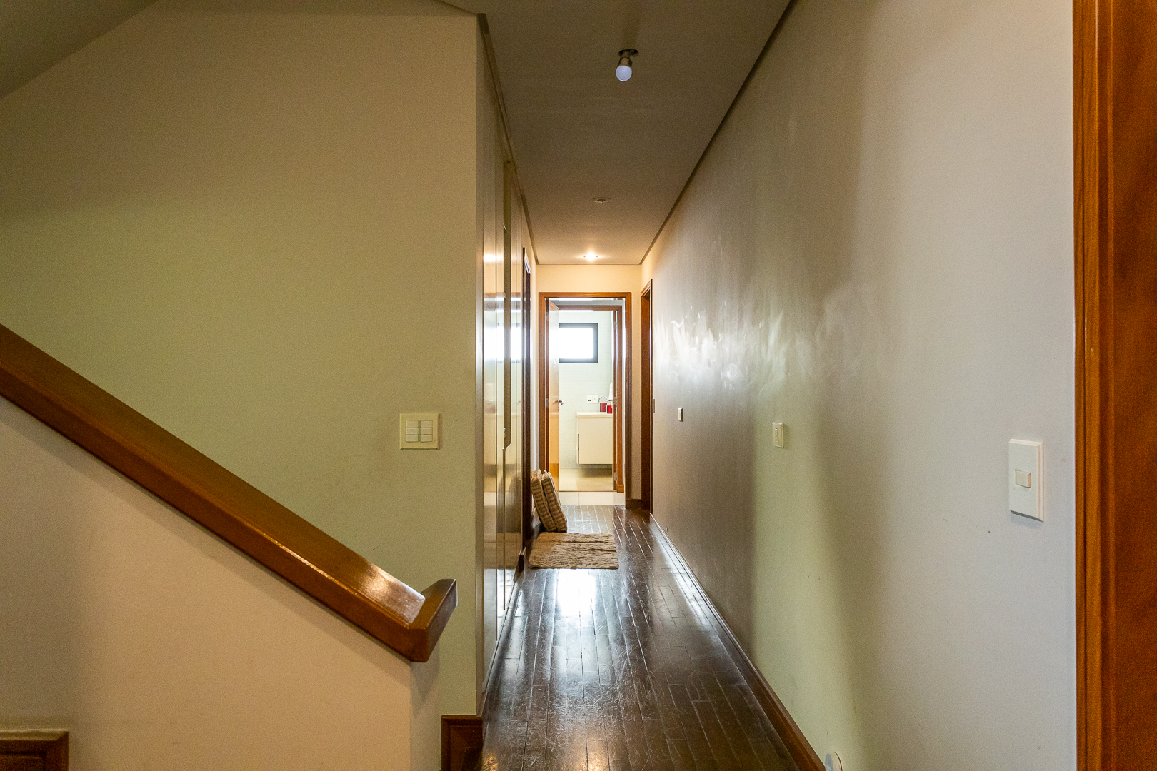 Imagem Casa de Condomínio com 5 Quartos à Venda ou Locação, 530 m² em Alphaville - Santana de Parnaíba Imagem Casa de Condomínio com 5 Quartos à Venda ou Locação, 530 m² em Alphaville - Santana de Parnaíba