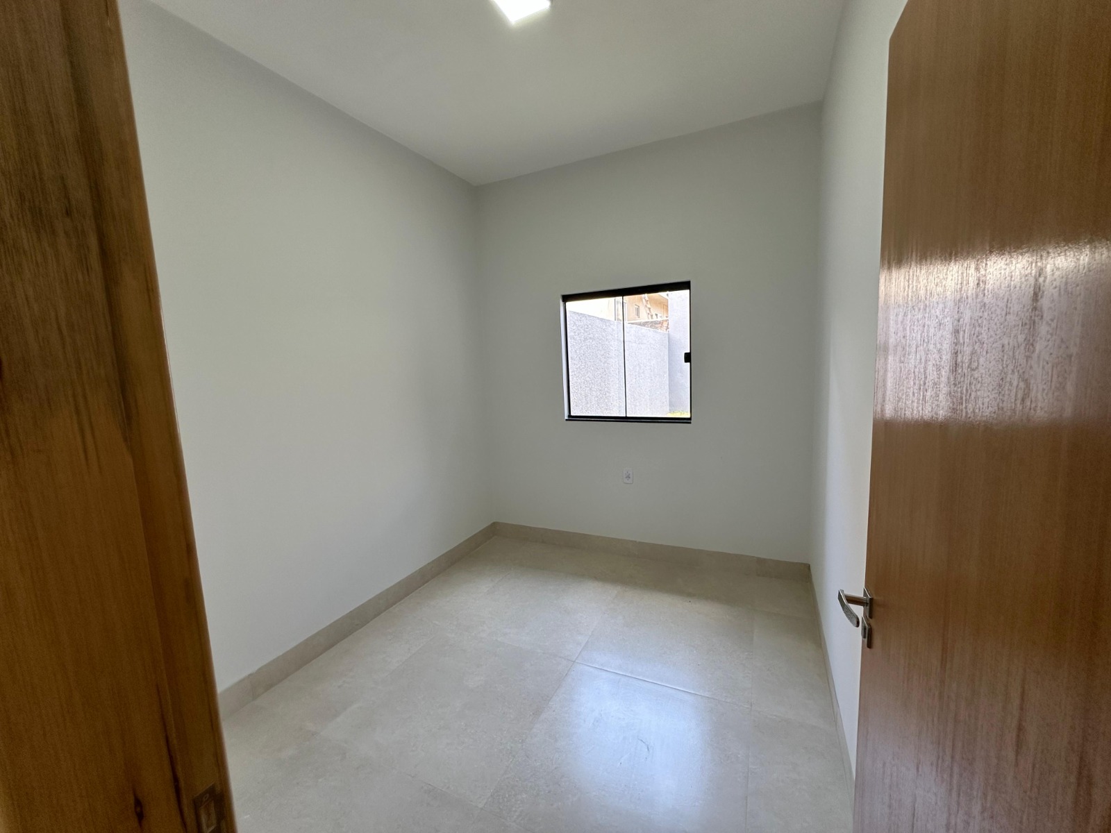 Imagem Casa com 2 Quartos à Venda, 107 m²em Residencial Campos Dourados - Goiânia