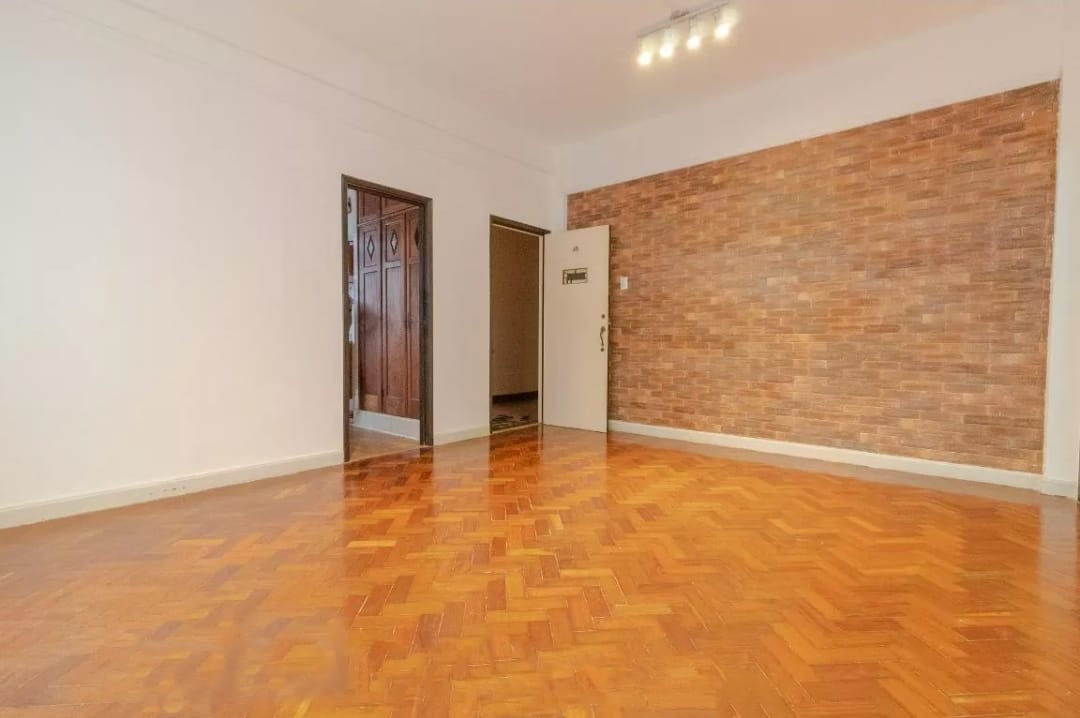 Imagem Apartamento com 2 Quartos à Venda, 92 m²em Copacabana - Rio de Janeiro Imagem Apartamento com 2 Quartos à Venda, 92 m²em Copacabana - Rio de Janeiro