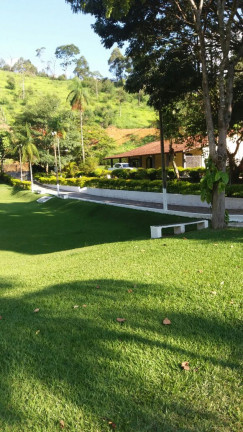 Imagem Chácara com 2 Quartos à Venda, 350 m² em DIVININHO - Nazaré Paulista