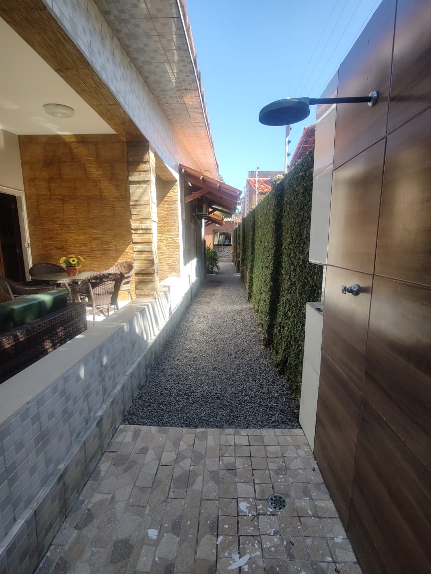 Imagem Casa com 4 Quartos à Venda, 180 m²em Enseada dos Corais - Cabo de Santo Agostinho