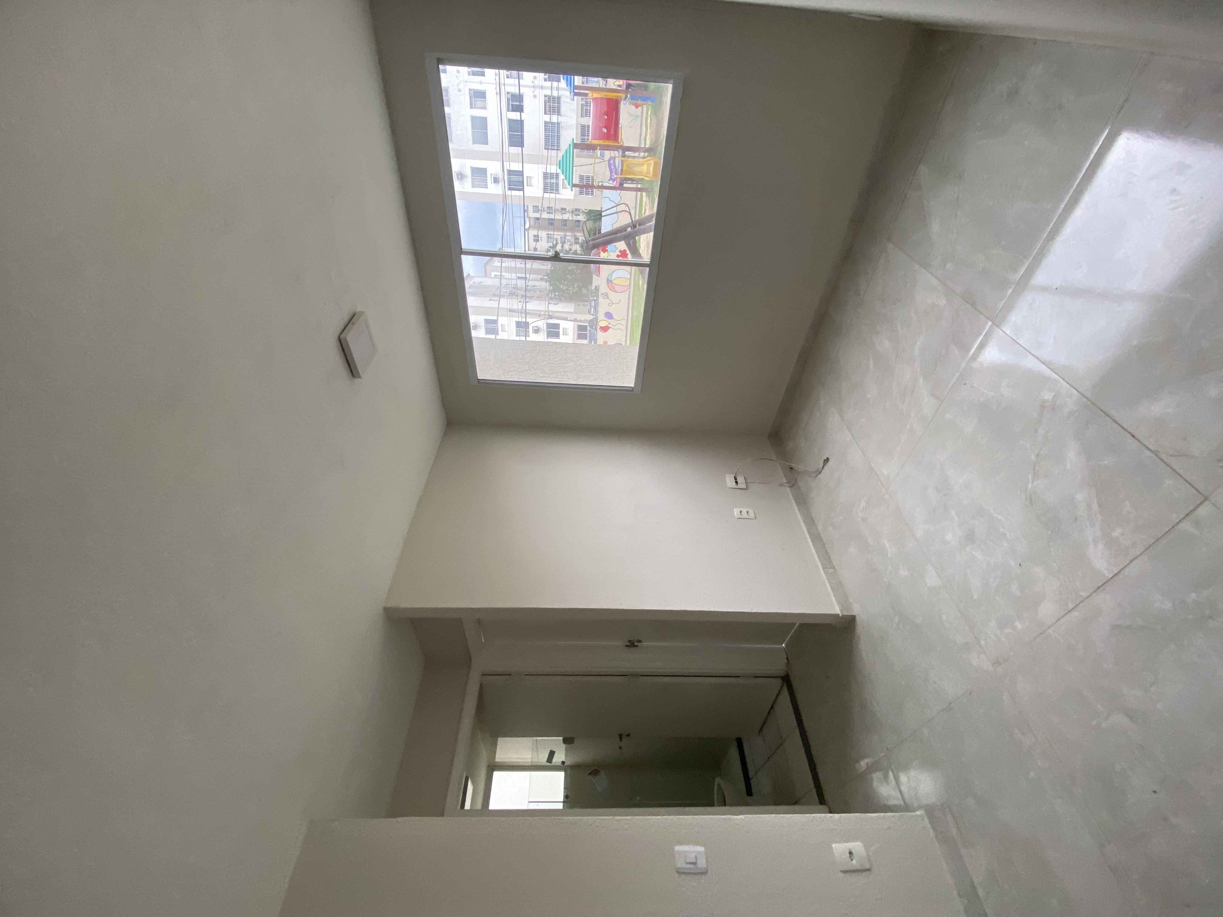 Imagem Apartamento com 2 Quartos à Venda, 40 m² em Realengo - Rio de Janeiro