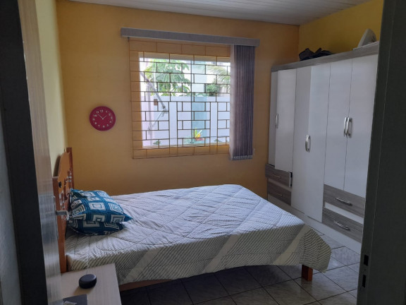Imagem Casa com 3 Quartos à Venda, 140 m² em Bom Retiro - Matinhos Imagem Casa com 3 Quartos à Venda, 140 m² em Bom Retiro - Matinhos