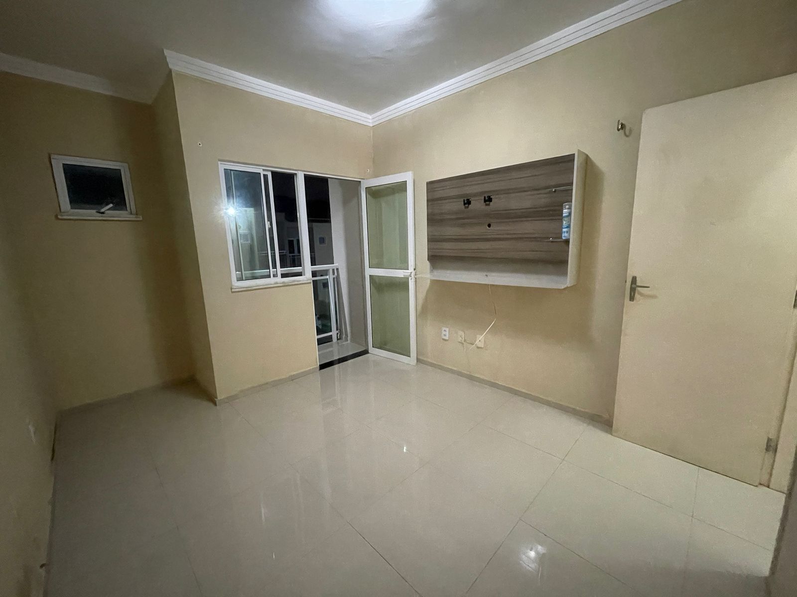 Imagem Casa de Condomínio com 2 Quartos à Venda, 67 m² em Jangurussu - Fortaleza