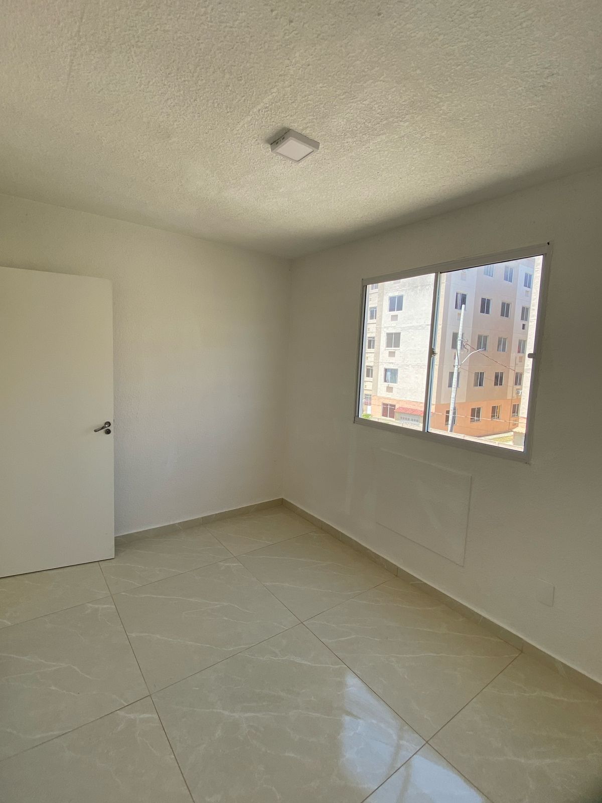 Imagem Apartamento com 2 Quartos à Venda, 45 m² em Santa Cruz - Rio de Janeiro Imagem Apartamento com 2 Quartos à Venda, 45 m² em Santa Cruz - Rio de Janeiro