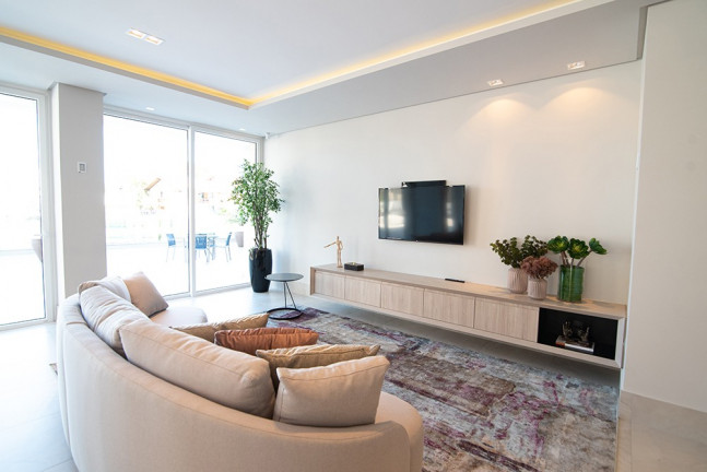 Imagem Apartamento com 3 Quartos à Venda, 155 m²em Michel - Criciúma