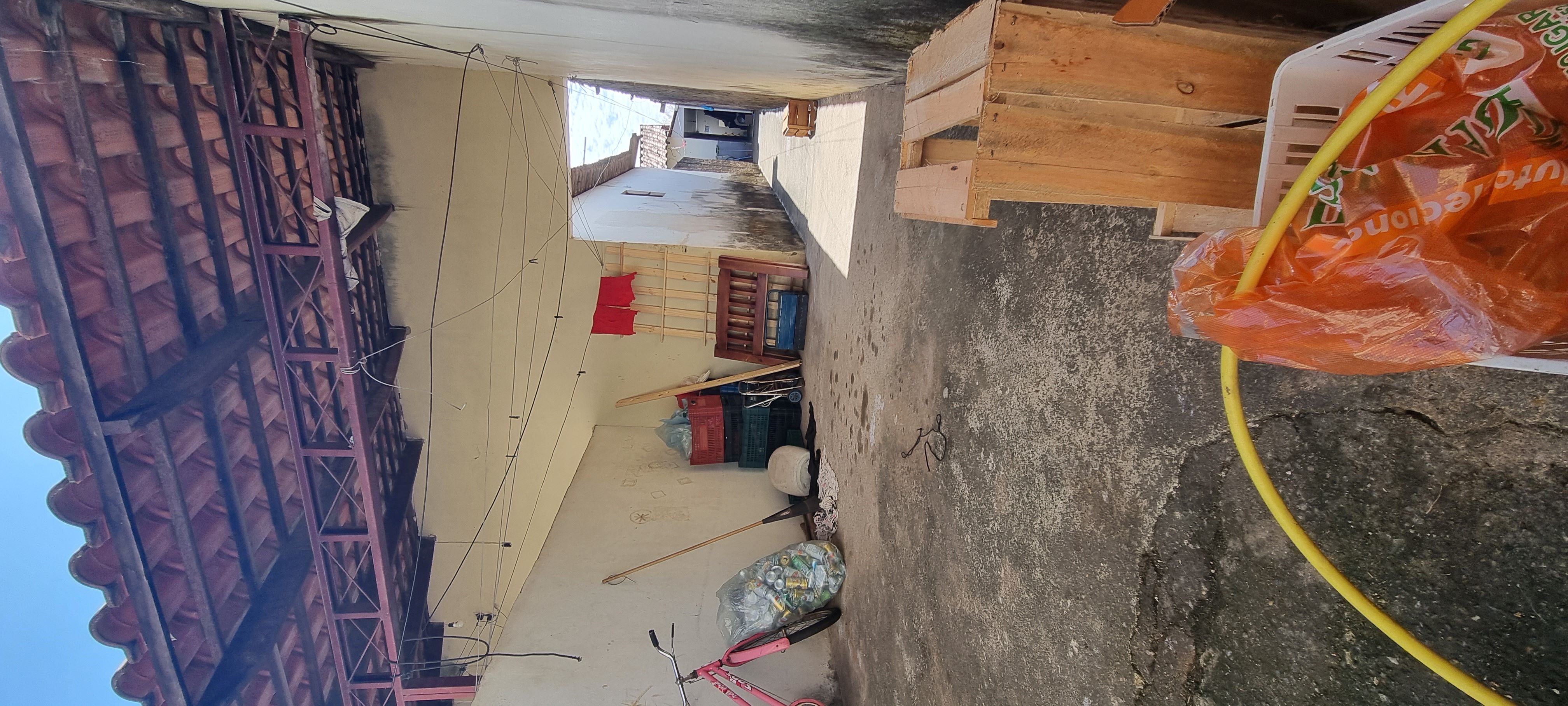 Imagem Casa com 2 Quartos à Venda, 130 m²em Jardim Guanabara III - Goiânia