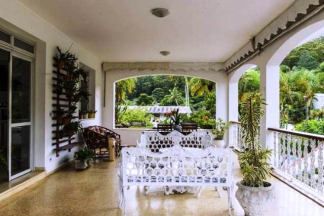Imagem Sobrado com 8 Quartos à Venda, 450 m² em Barequeçaba - São Sebastião