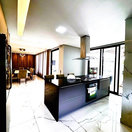 Imagem Casa de Condomínio com 4 Quartos à Venda, 400 m² em Ponta Negra - Manaus