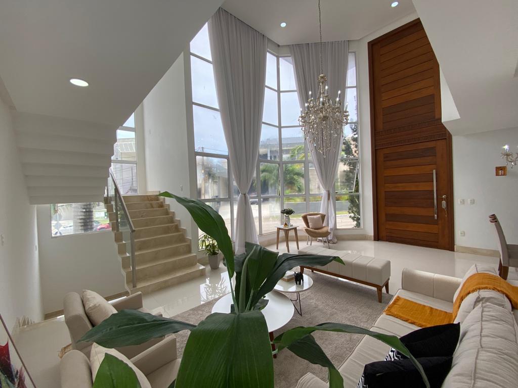Imagem Casa com 5 Quartos à Venda, 446 m²em Parque do Jiqui - Parnamirim Imagem Casa com 5 Quartos à Venda, 446 m²em Parque do Jiqui - Parnamirim