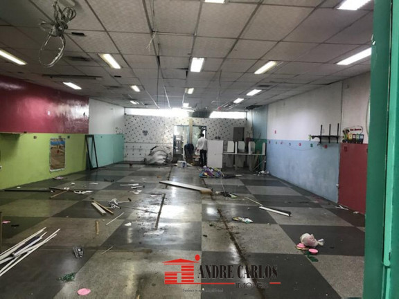 Imagem Imóvel Comercial à Venda ou Locação, 900 m² em Padroeira - Osasco Imagem Imóvel Comercial à Venda ou Locação, 900 m² em Padroeira - Osasco
