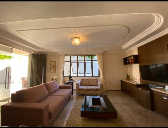 Imagem Casa com 5 Quartos à Venda,  em Engenheiro Luciano Cavalcante - Fortaleza
